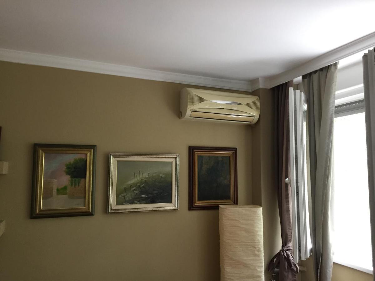 Apartment Ljiljana เบลเกรด ภายนอก รูปภาพ